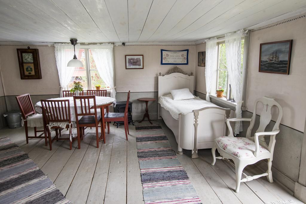 Thorstorps Gard B&B Söderköping Екстериор снимка