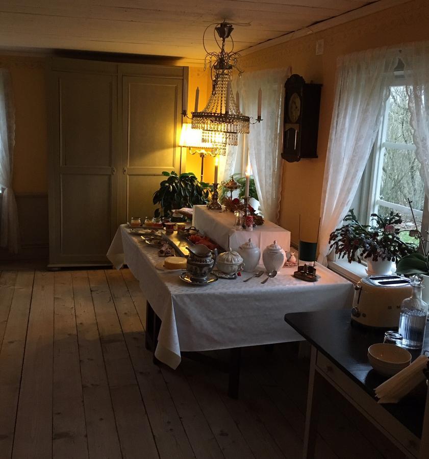 Thorstorps Gard B&B Söderköping Стая снимка